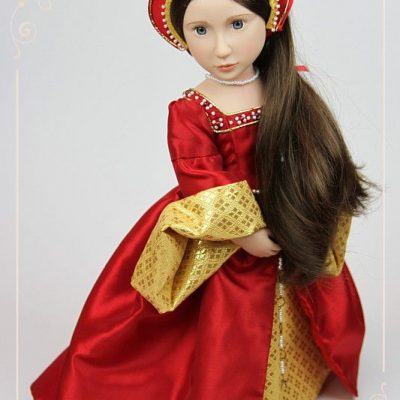 Tudor gown for Matilda – details