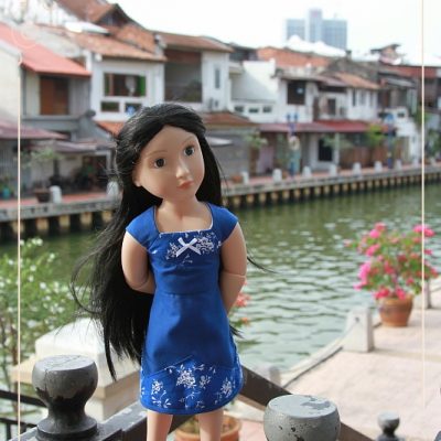 Caitriona in Melaka. Part 5. Along the River